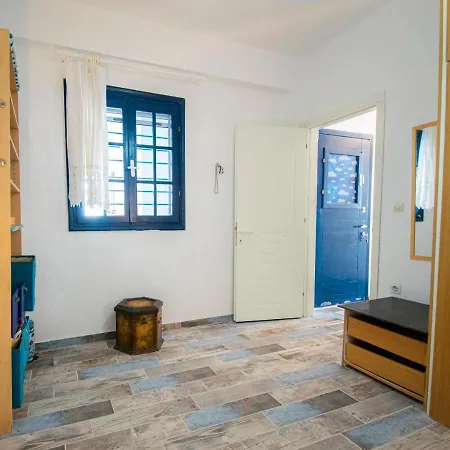 Apartment G & J On The Sea Cozy By Rentalspro Services - Halkidiki