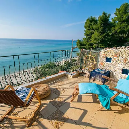 Apartment G & J On The Sea Cozy By Rentalspro Services - Halkidiki *