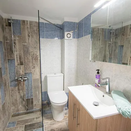 Apartment G & J On The Sea Cozy By Rentalspro Services - Halkidiki *