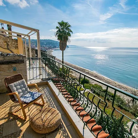 Apartment G & J On The Sea Cozy By Rentalspro Services - Halkidiki